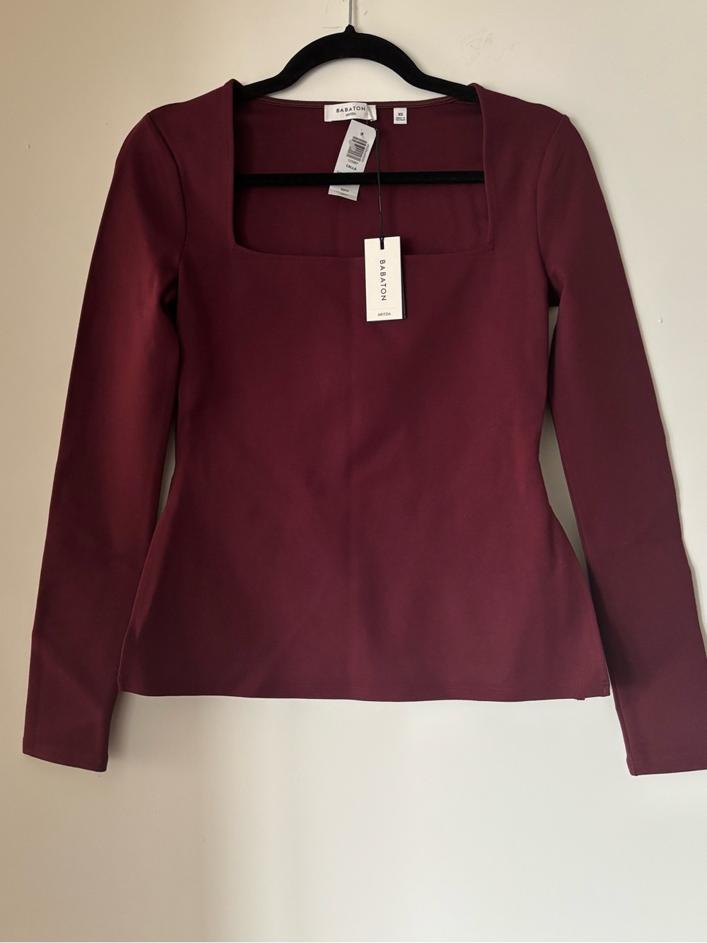 Babaton Aritzia Women's Long-Sleeve Square Neck Top in Burgundy
